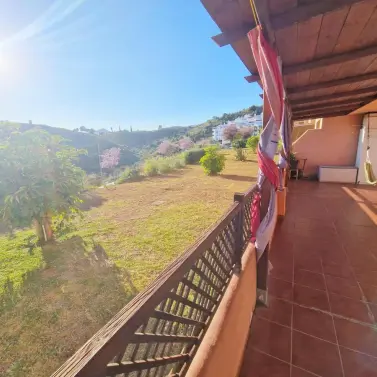 Venta de apartamento en planta media en Rincón de la Victoria