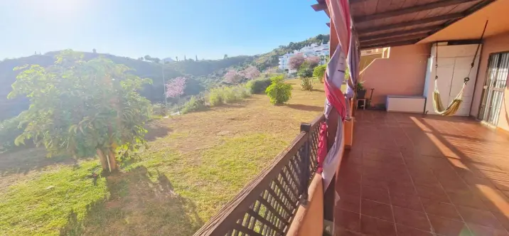Venta de apartamento en planta media en Rincón de la Victoria 4