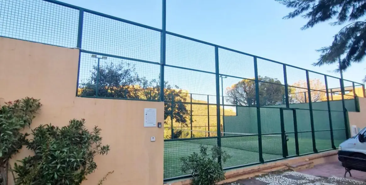 Продажа апартаментов на среднем этаже в Rincón de la Victoria 31