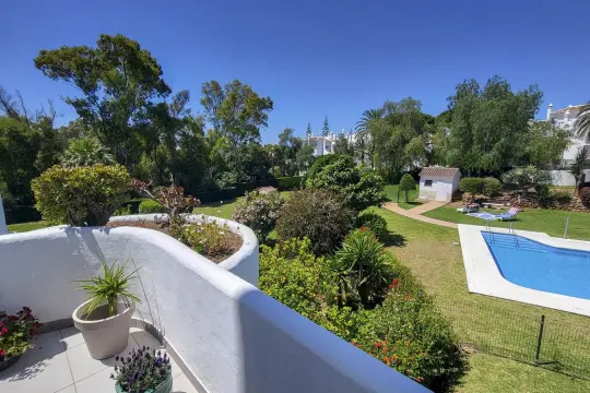 Image 6 thumb