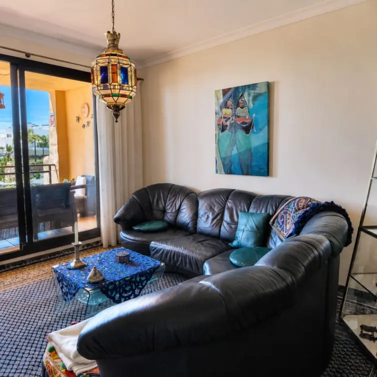 Sale of middle floor apartment in Calanova Golf