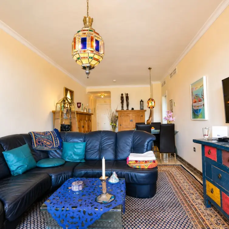 Sale of middle floor apartment in Calanova Golf