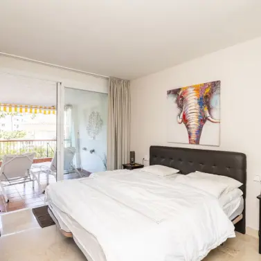 Sale of ground floor apartment in Miraflores