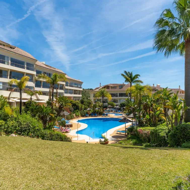 Sale of ground floor apartment in Miraflores