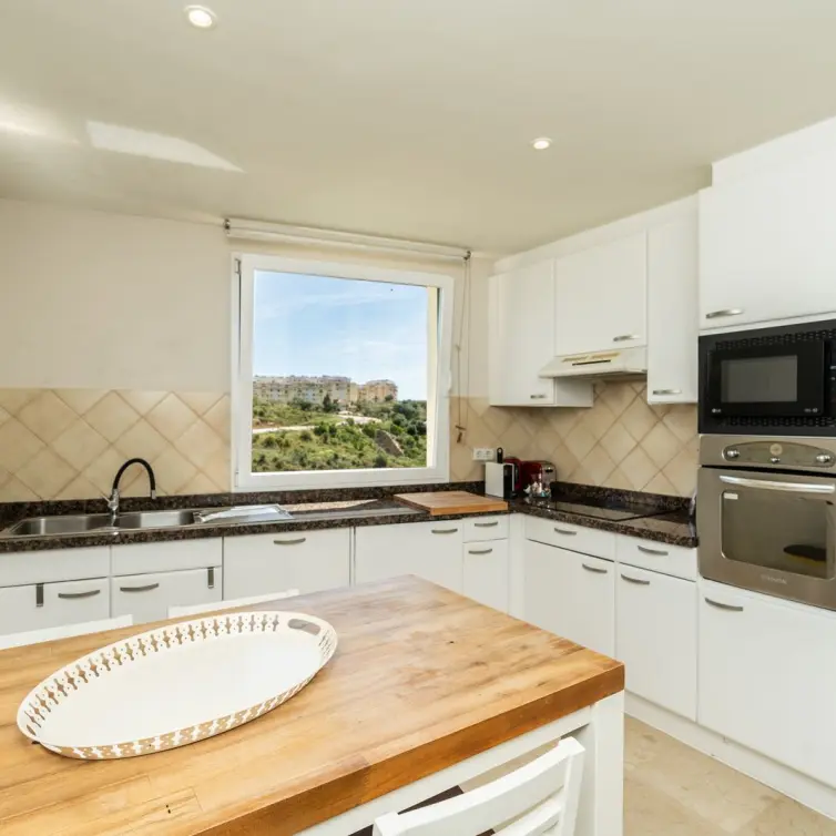 Sale of ground floor apartment in Miraflores