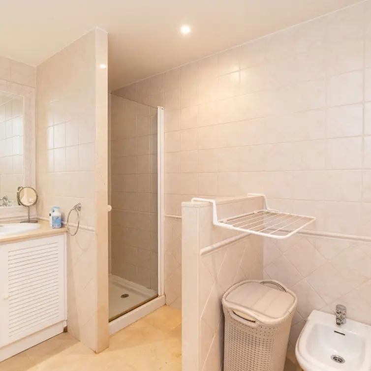 Sale of ground floor apartment in Miraflores