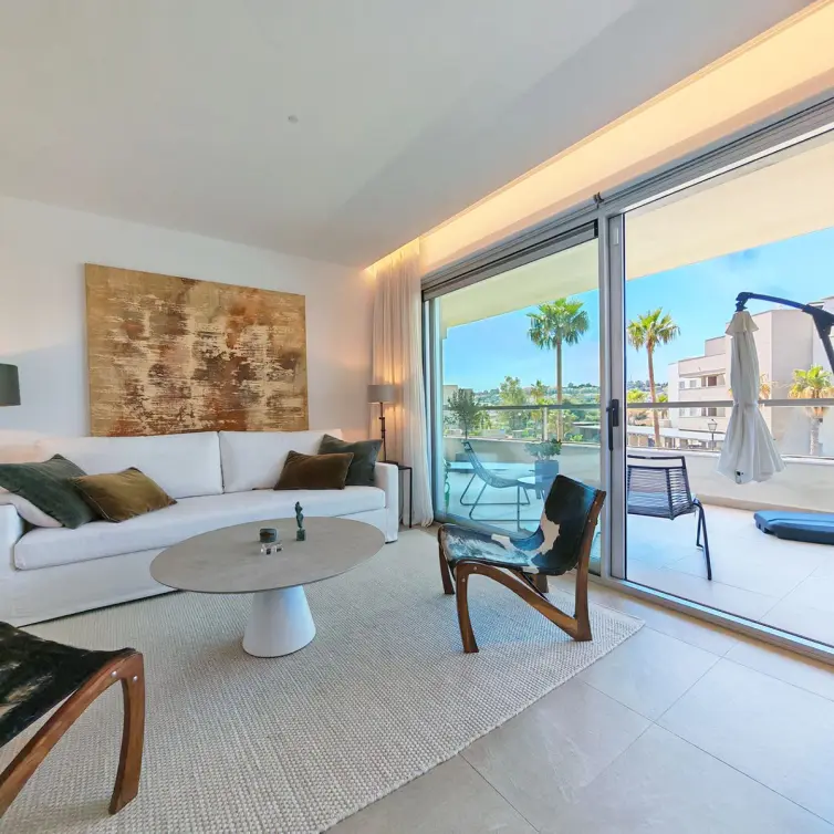 Sale of middle floor apartment in La Cala Golf