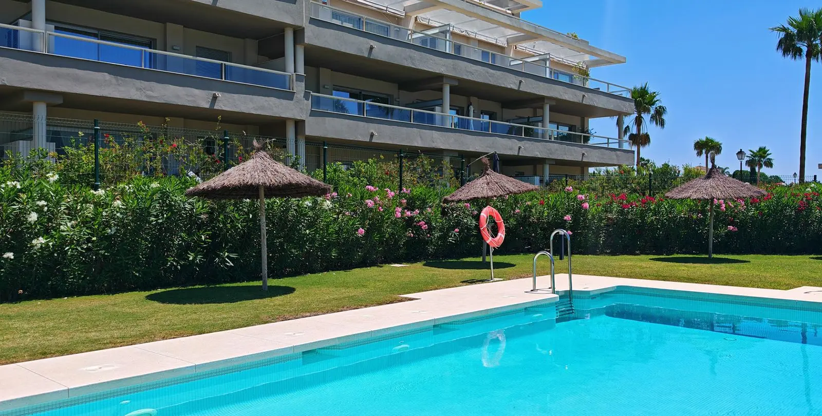 Venta de apartamento en planta media en La Cala Golf 14