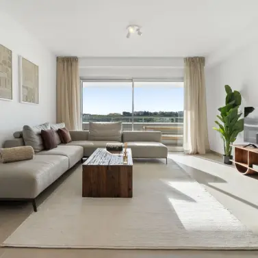 Sale of ground floor apartment in Estepona
