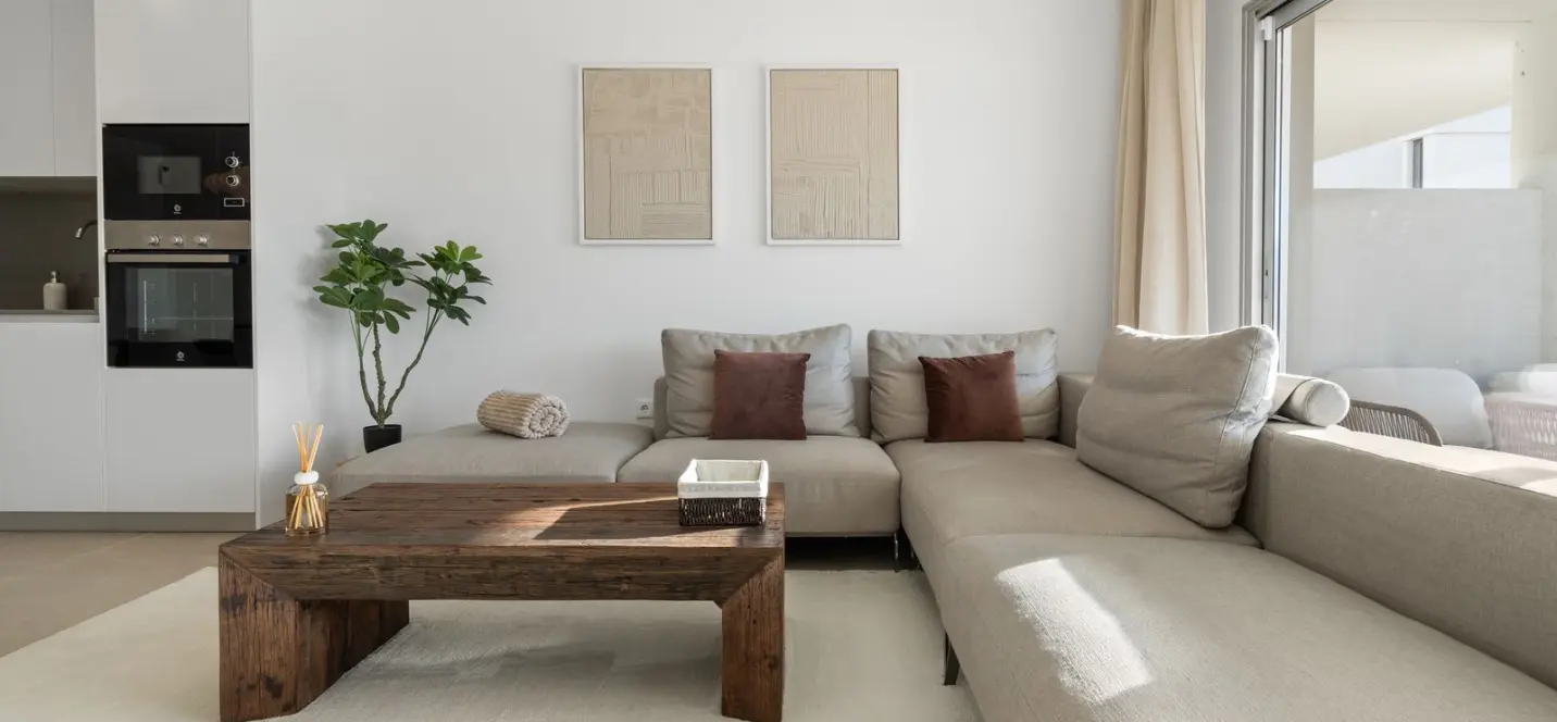 Venta de apartamento en planta baja en Estepona 2
