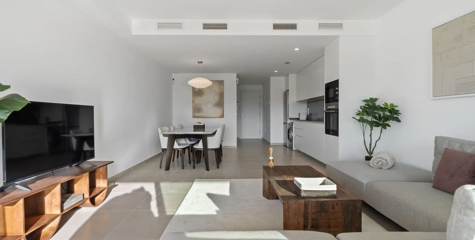 Sale of ground floor apartment in Estepona 5