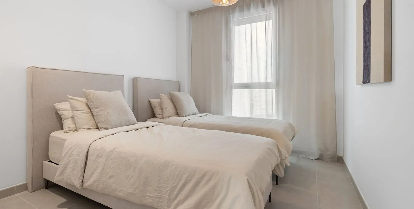 Sale of ground floor apartment in Estepona 12