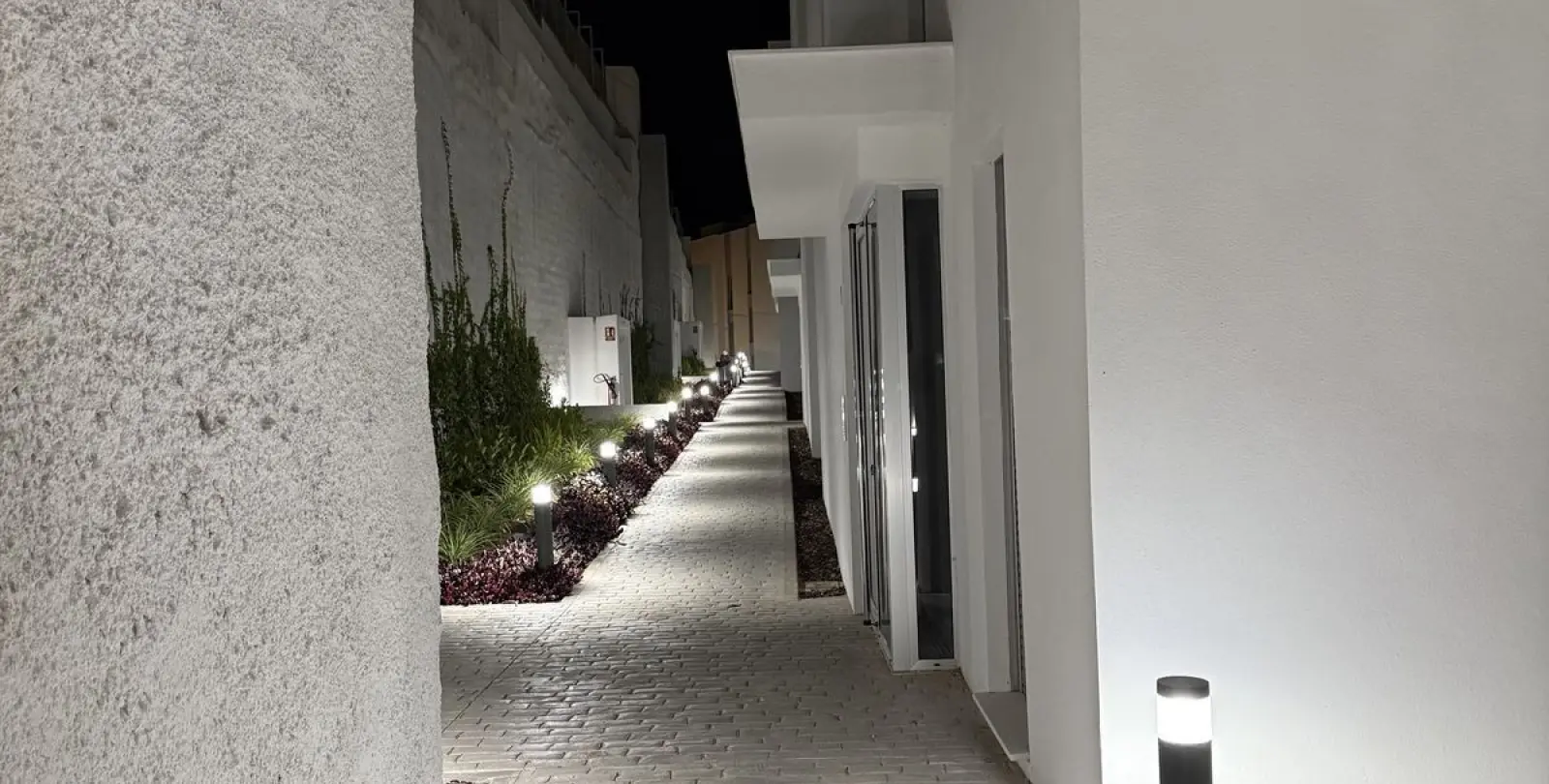 Sale of ground floor apartment in Estepona 22