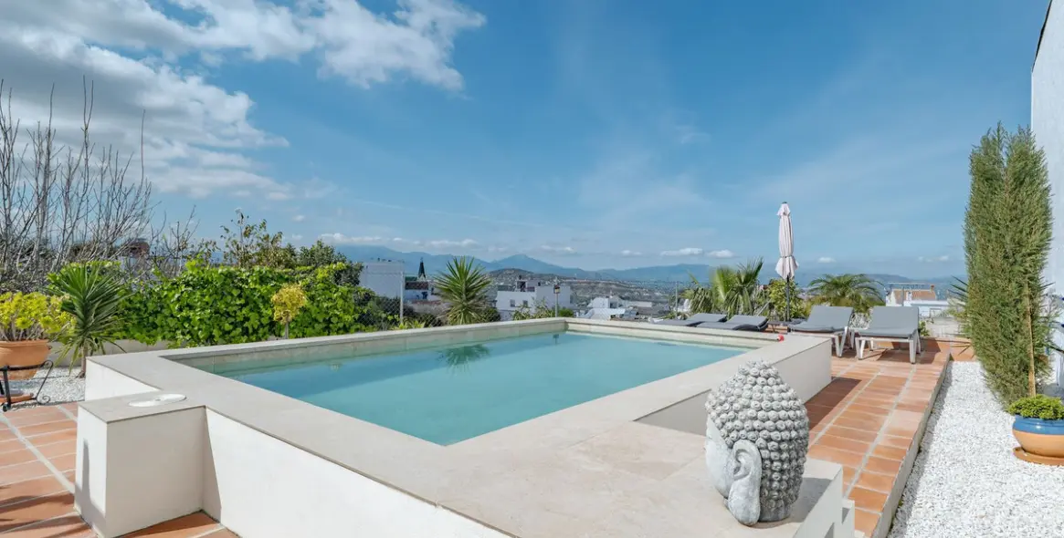 Sale of townhouse in Alhaurín el Grande 1