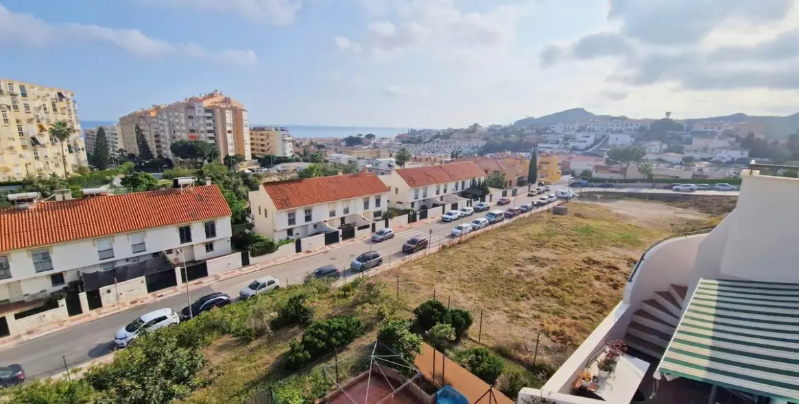 Продажа апартаментов на среднем этаже в Rincón de la Victoria 5