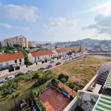Продажа апартаментов на среднем этаже в Rincón de la Victoria