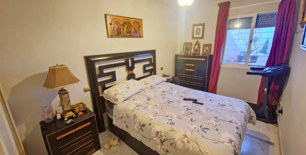 Продажа апартаментов на среднем этаже в Rincón de la Victoria 13