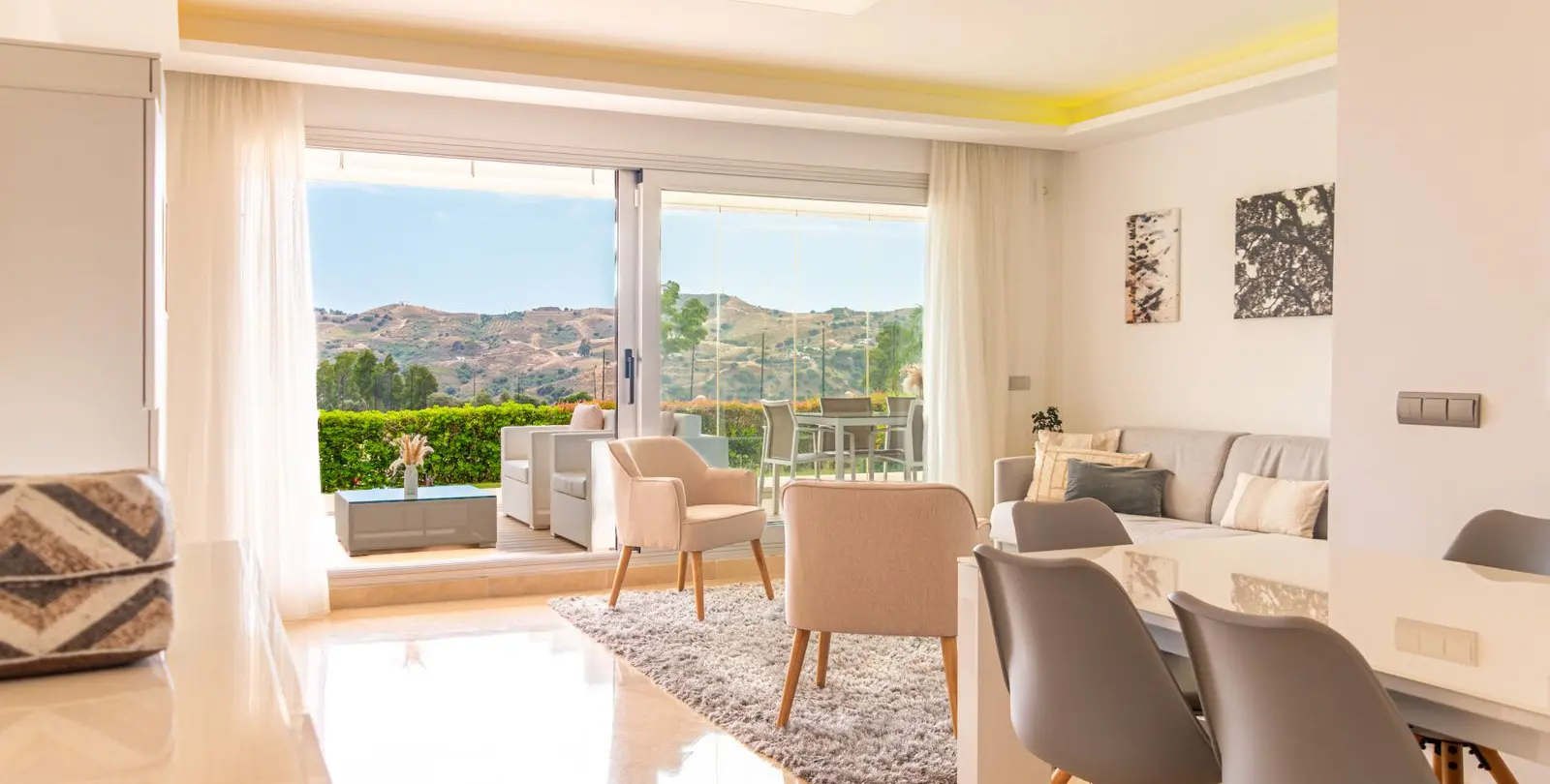 Sale of ground floor apartment in La Cala Golf 1