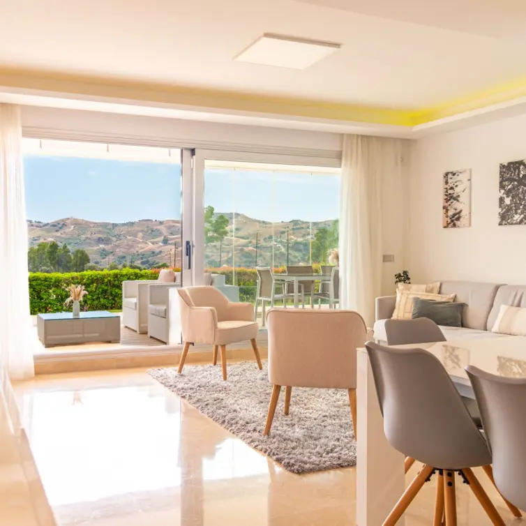 Sale of ground floor apartment in La Cala Golf