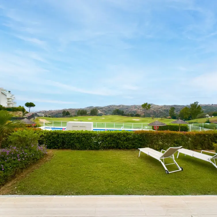 Sale of ground floor apartment in La Cala Golf
