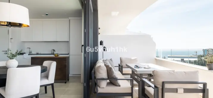 Venta de apartamento en planta media en Fuengirola 0