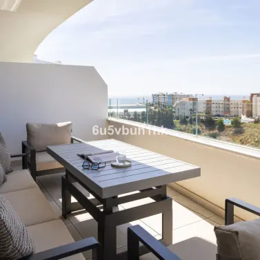 Venta de apartamento en planta media en Fuengirola