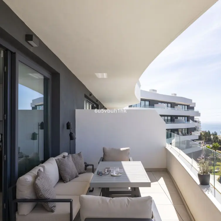 Продажа апартаментов на среднем этаже в Fuengirola