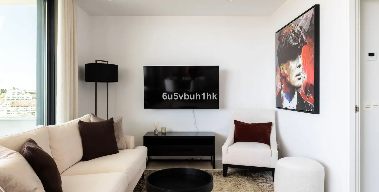 Sale of middle floor apartment in Fuengirola 9