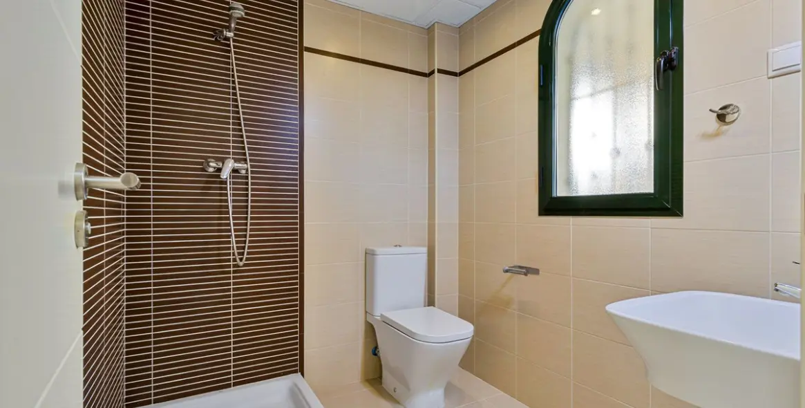 Sale of townhouse in Los Pacos 9