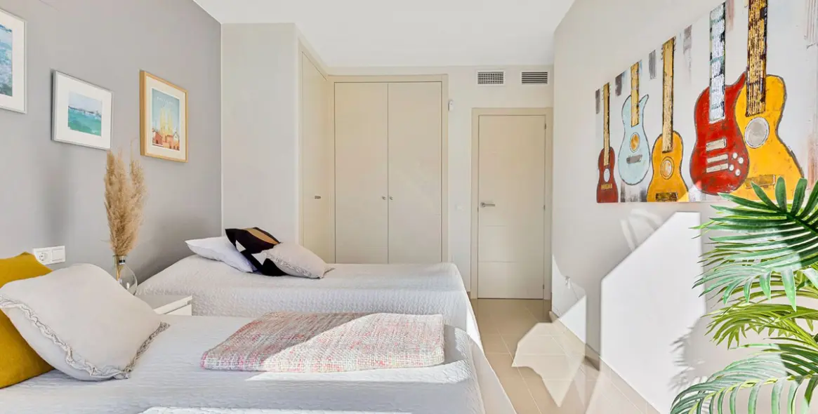 Sale of townhouse in Los Pacos 15