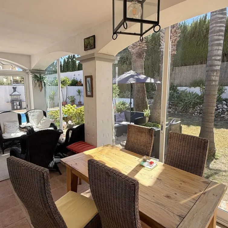 Venta de villa independiente en Coín