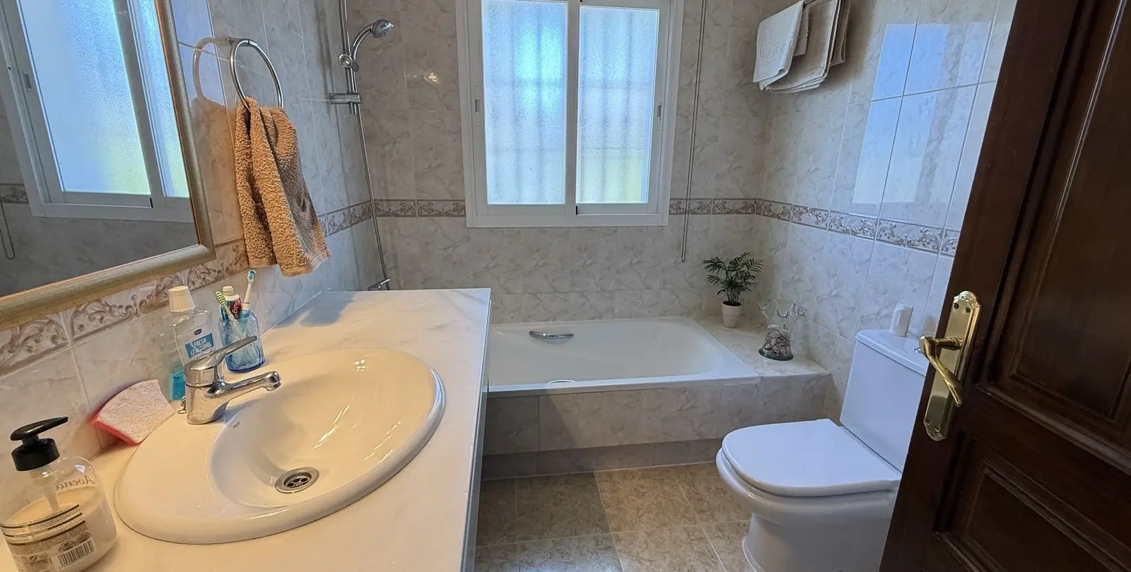 Продажа  отдельно стоящей виллы в Coín 17