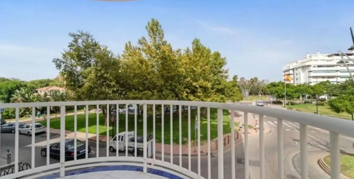 Venta de apartamento en planta media en Fuengirola 14