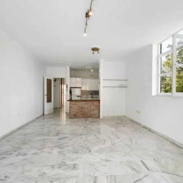 Продажа апартаментов на среднем этаже в Fuengirola