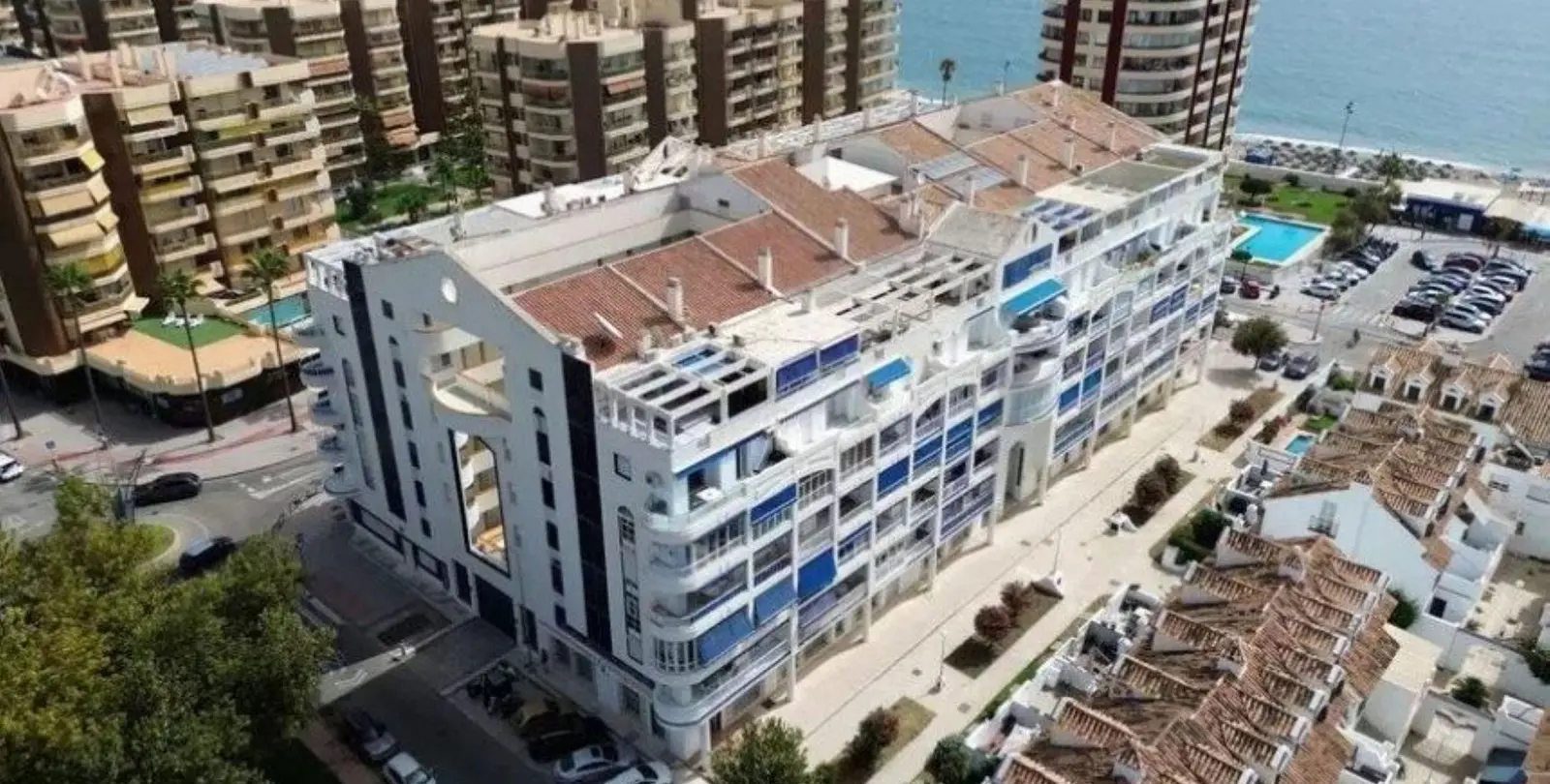 Venta de apartamento en planta media en Fuengirola 26