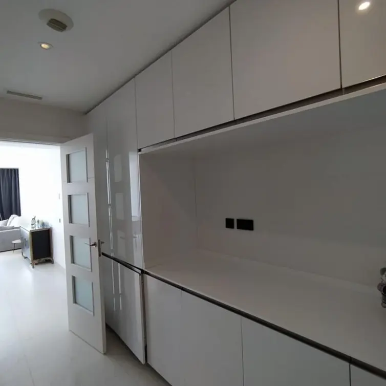 Sale of penthouse in Estepona