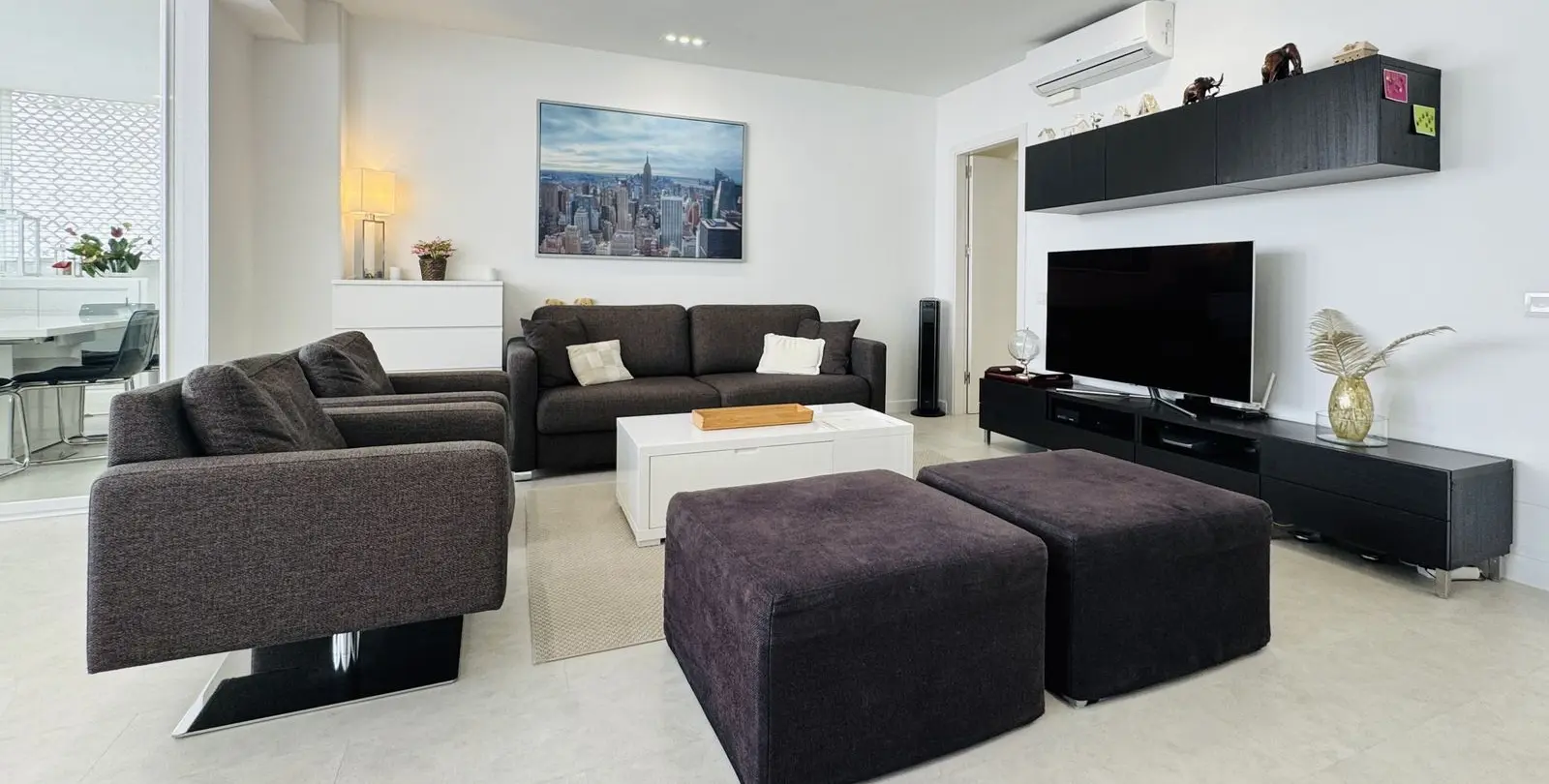 Продажа апартаментов на среднем этаже в Puerto Banús 5