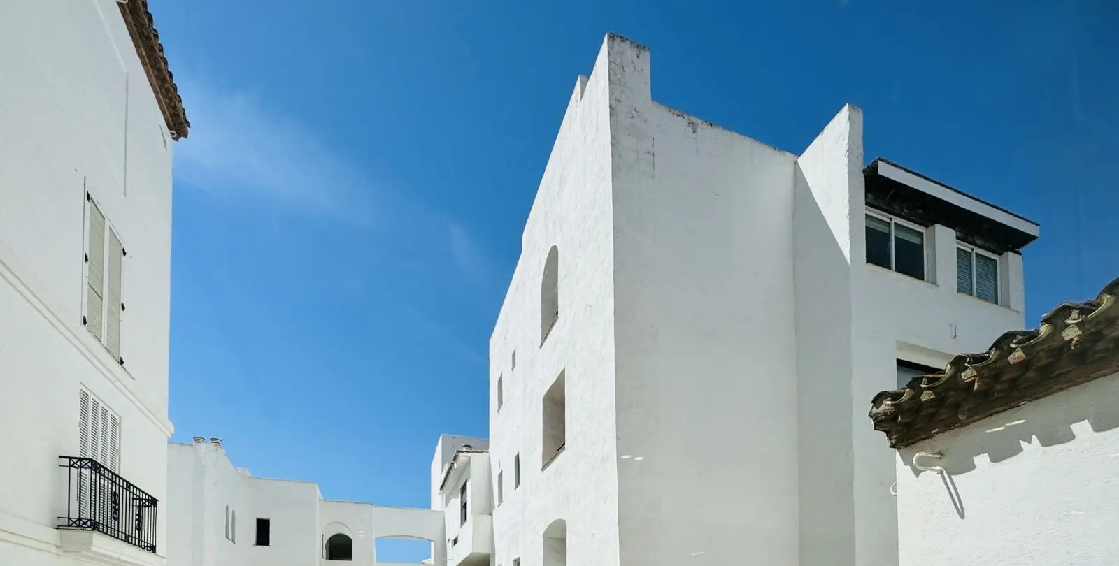 Продажа апартаментов на среднем этаже в Puerto Banús 15