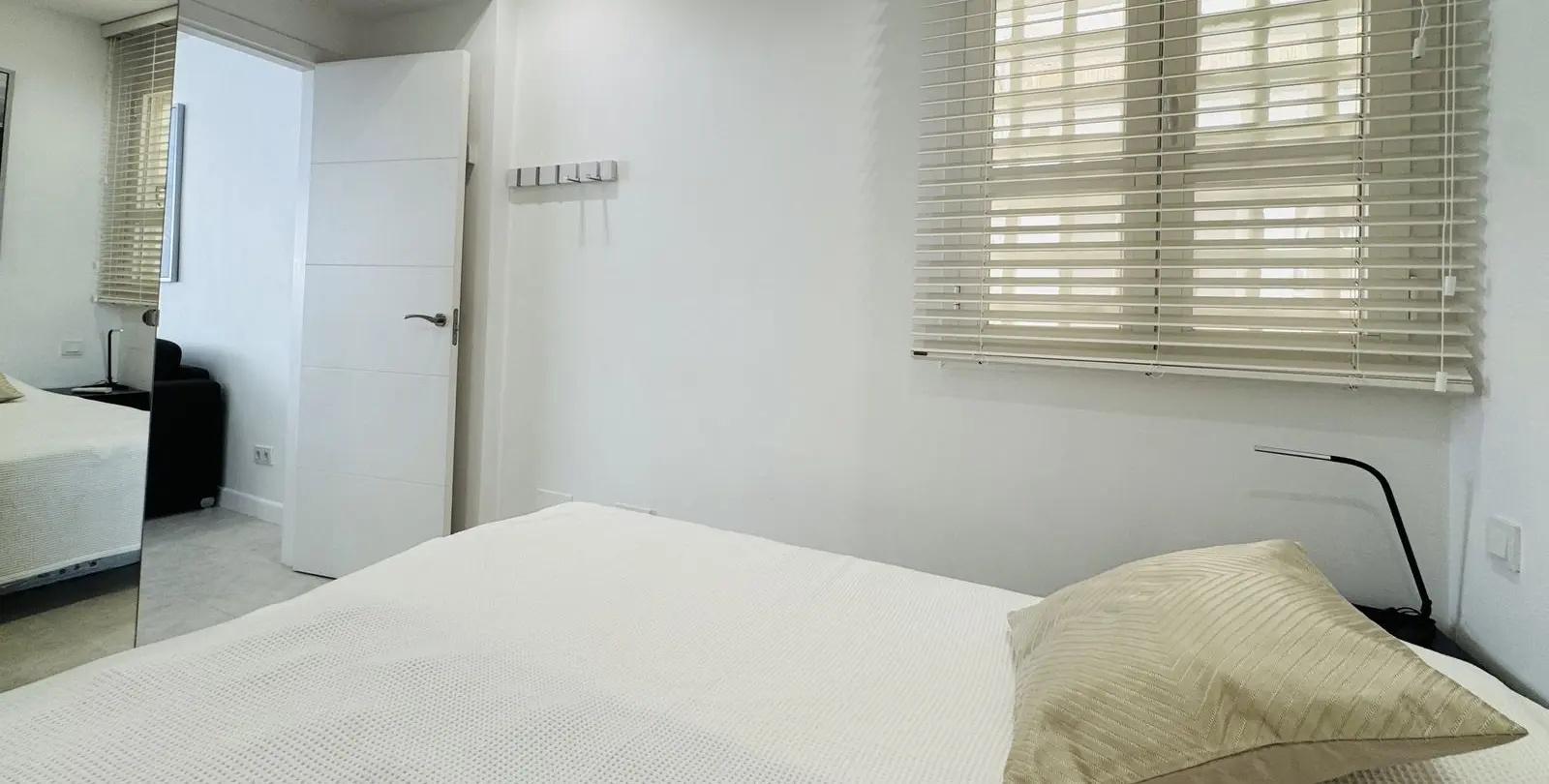 Продажа апартаментов на среднем этаже в Puerto Banús 24