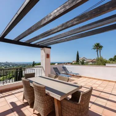 Sale of penthouse in La Quinta