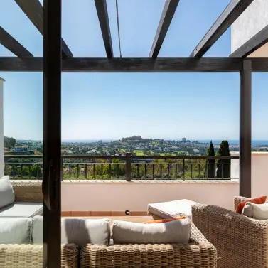 Sale of penthouse in La Quinta