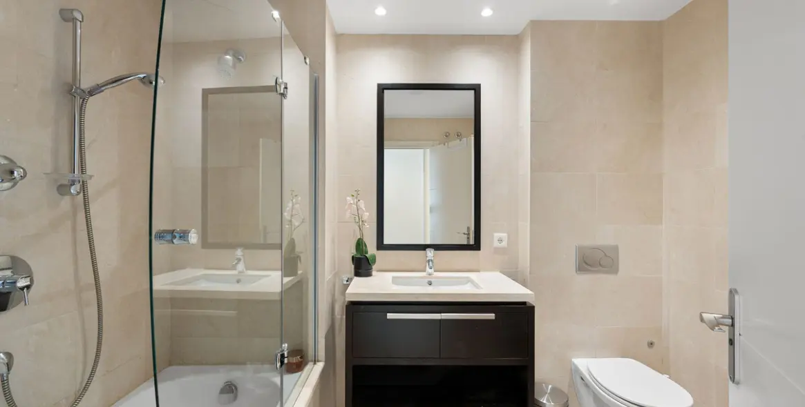 Sale of penthouse in La Quinta 7