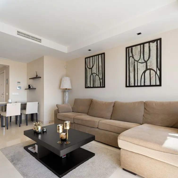 Sale of penthouse in La Quinta
