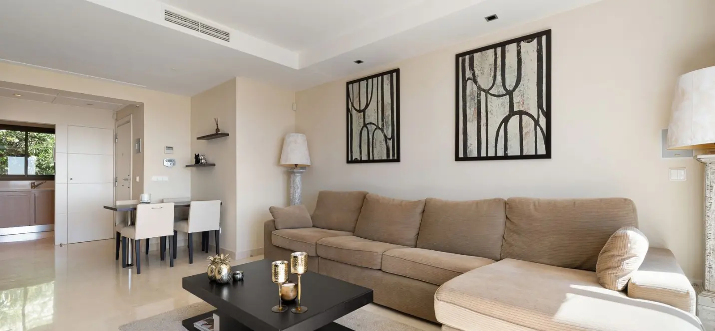Sale of penthouse in La Quinta 4