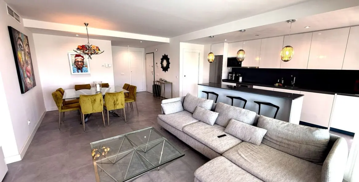 Sale of middle floor apartment in La Cala de Mijas 5