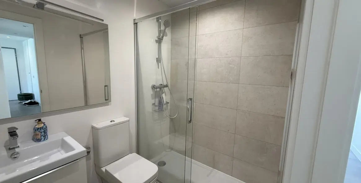 Sale of middle floor apartment in La Cala de Mijas 11