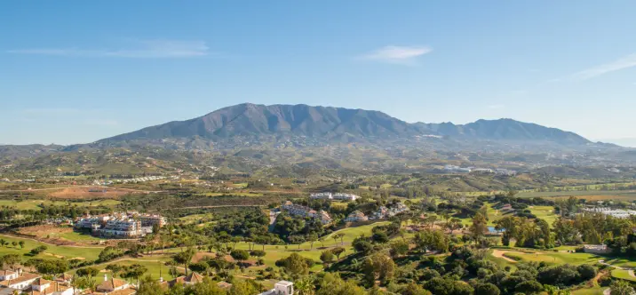 Продажа двухуровневых апартаментов в La Cala Golf 0
