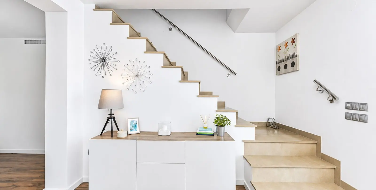 Sale of semi-detached house in El Faro 11