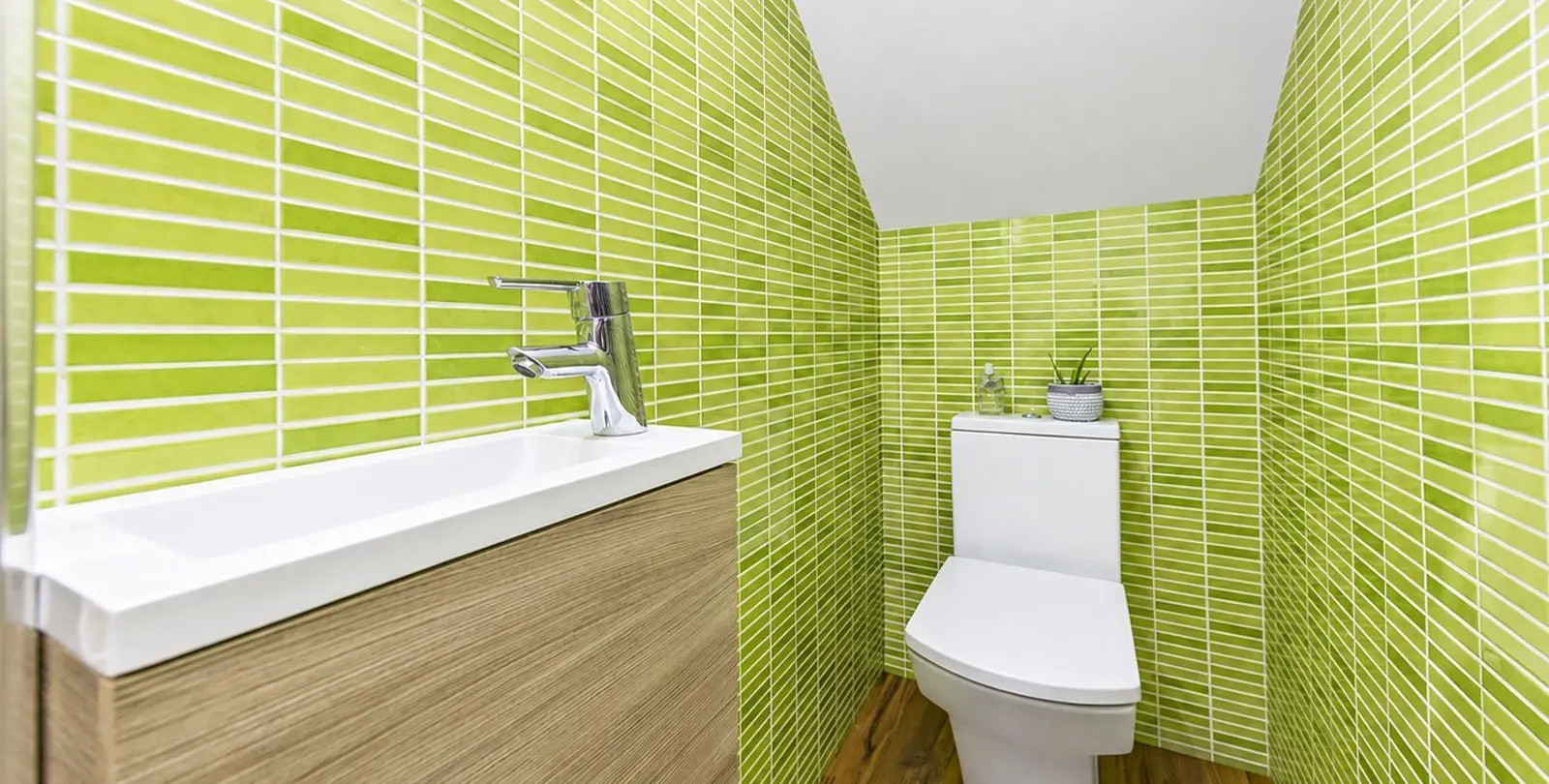 Sale of semi-detached house in El Faro 17