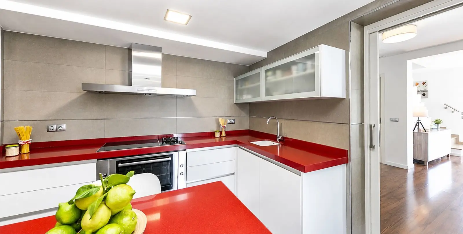 Sale of semi-detached house in El Faro 20